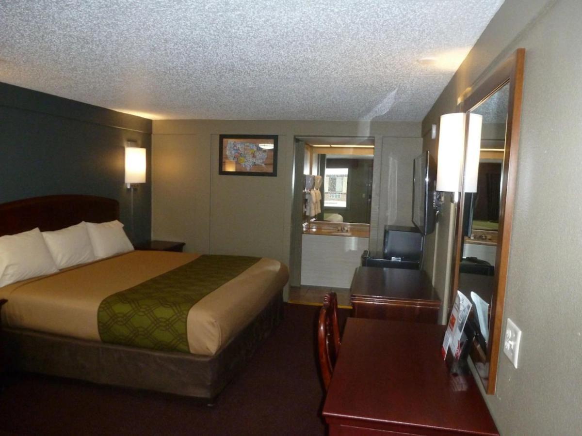 Econo Lodge Pittsburgh I-79 Dış mekan fotoğraf