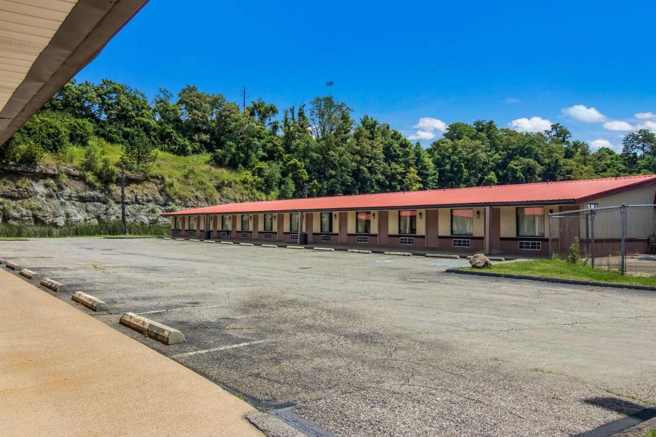 Econo Lodge Pittsburgh I-79 Dış mekan fotoğraf