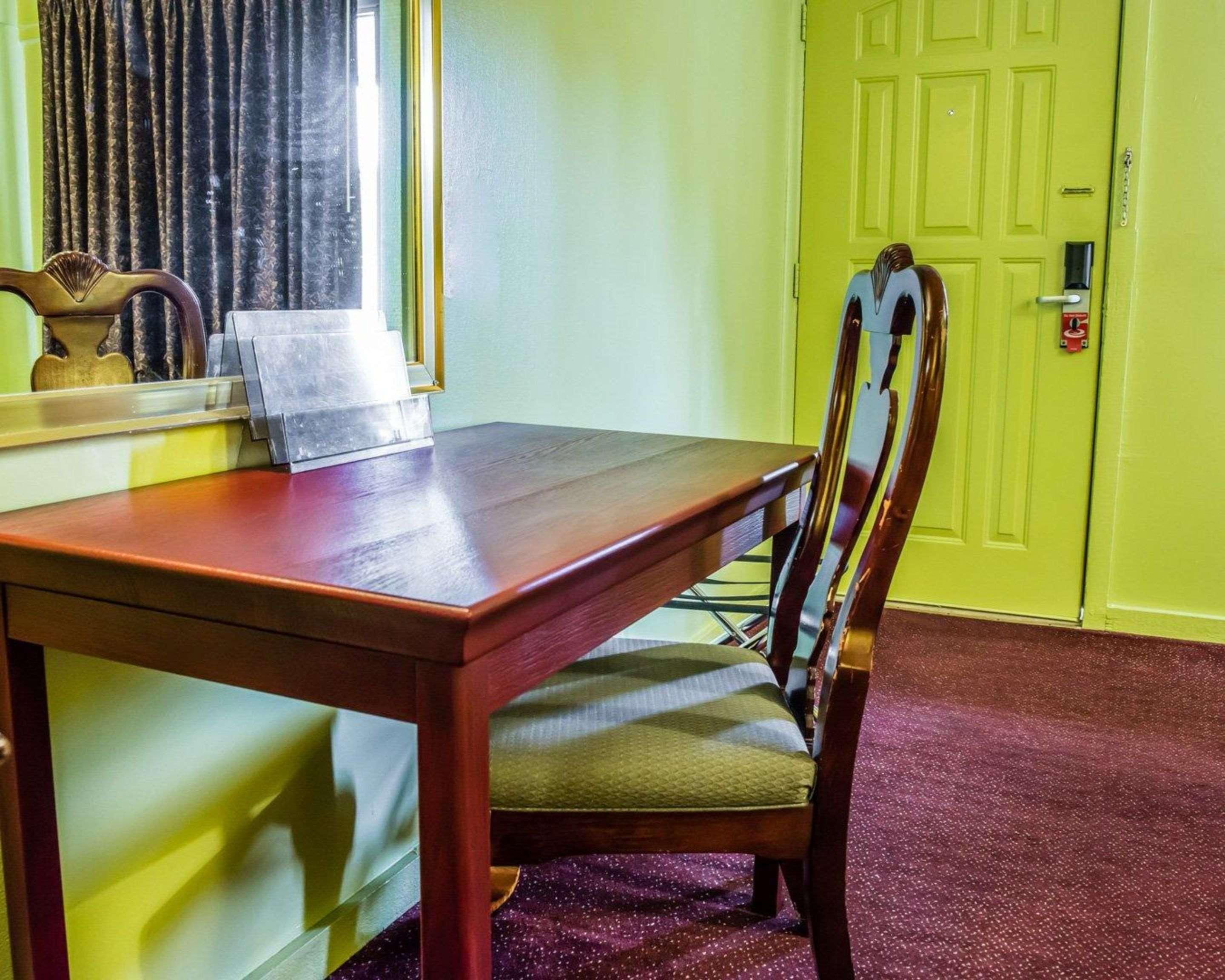 Econo Lodge Pittsburgh I-79 Dış mekan fotoğraf